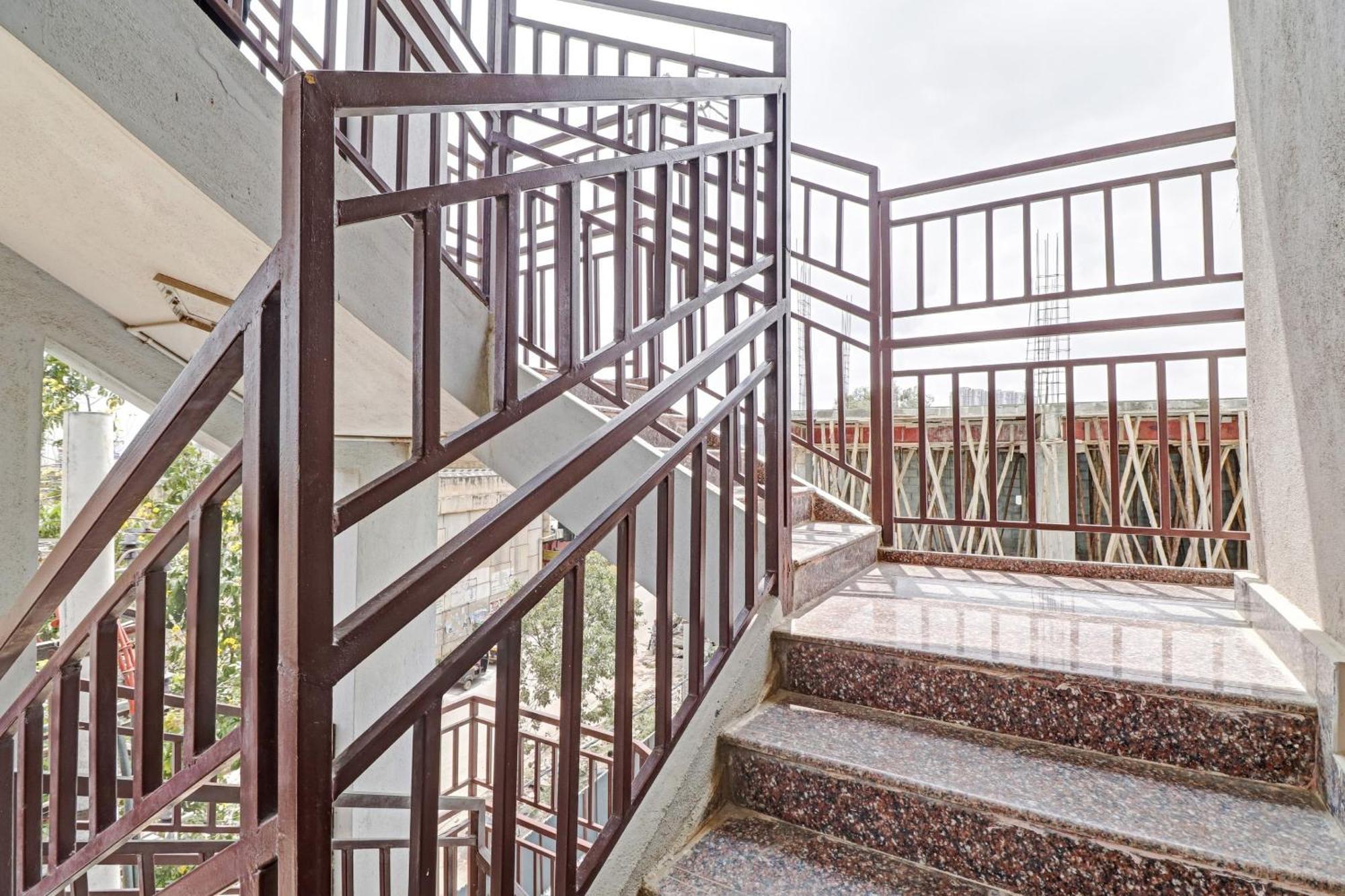 Hotel O Gn Nelli Suites Bangalore Dış mekan fotoğraf